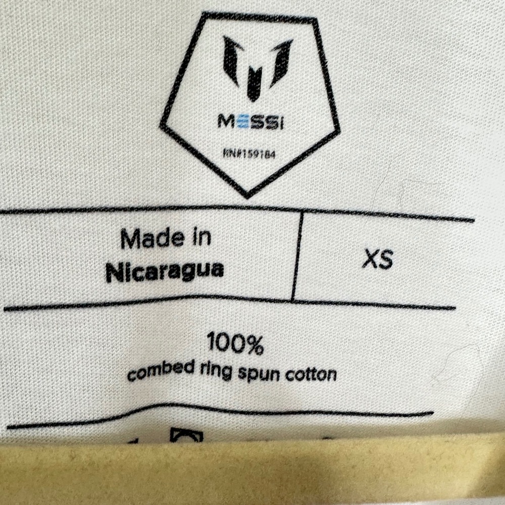 Messi Soccer T-Shirt Number 10 Graphic Tee White Pink Short Sleeve Women's XS - Picture 5 of 5